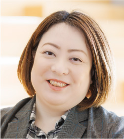 Yumi Yoshida